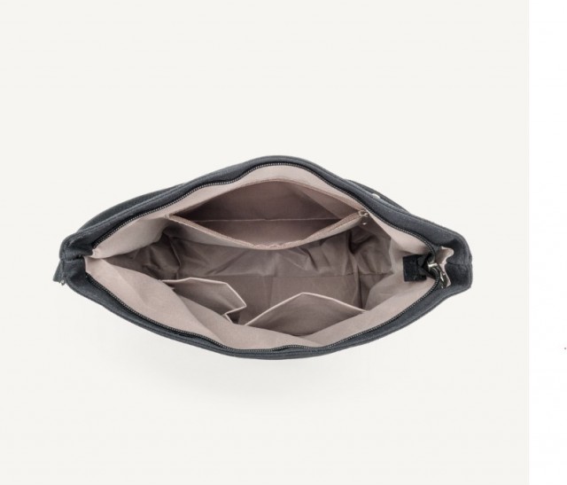 Duffy Hobo, Svart