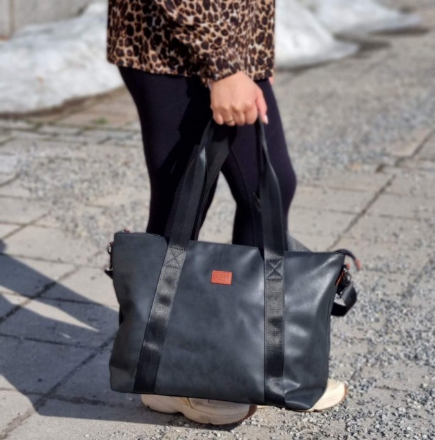 Lycke Tote Bag Kris, Svart